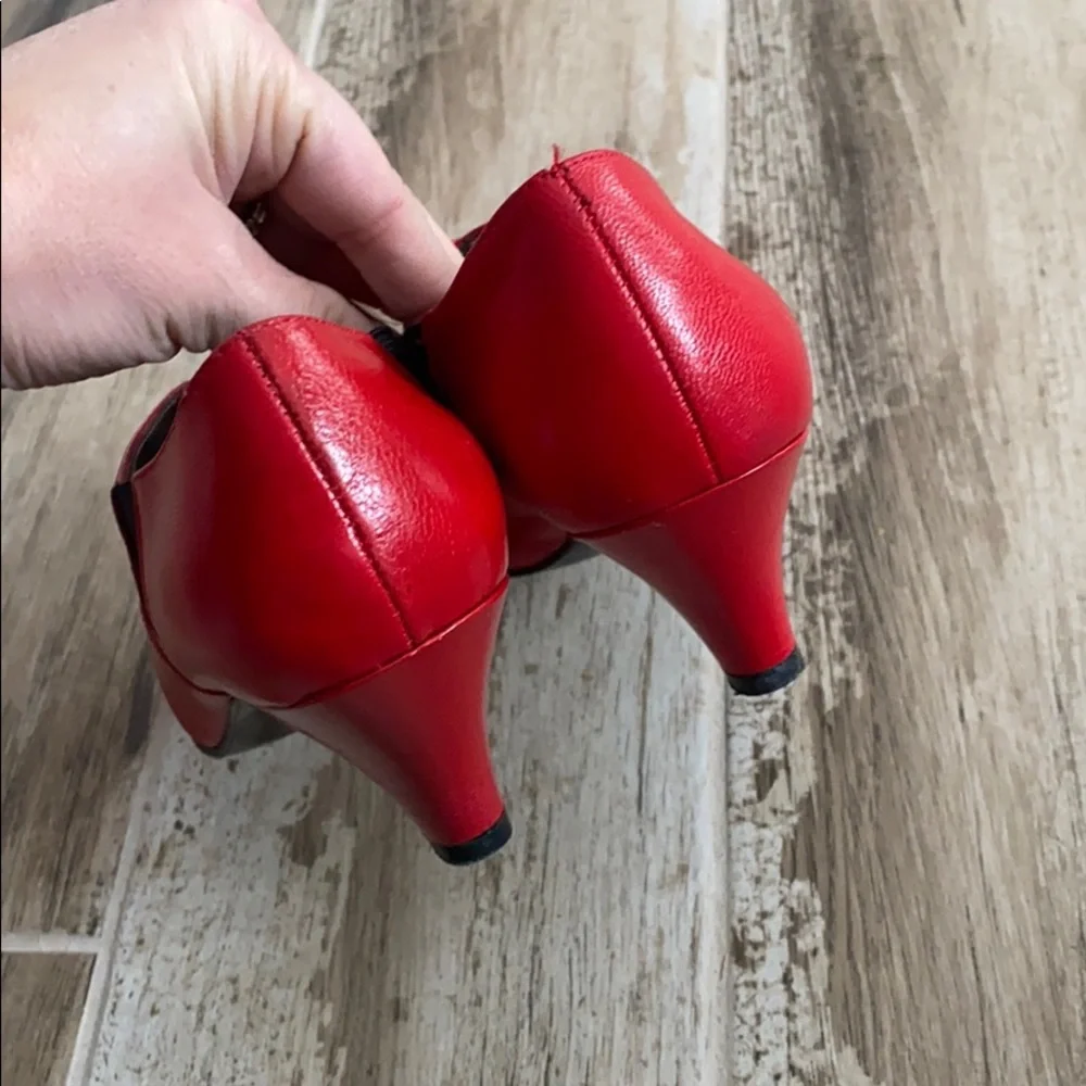 New York transit red heels, size 6 - Picture 3 of 8